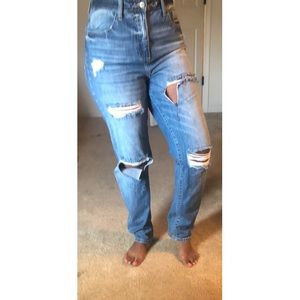 BOYFRIEND JEANS